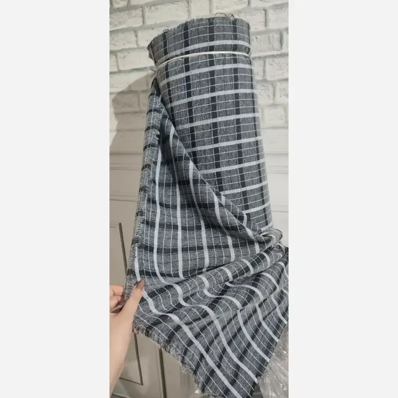 کفتان پشمی چهارخونه بلند طرح هیام فری سایز